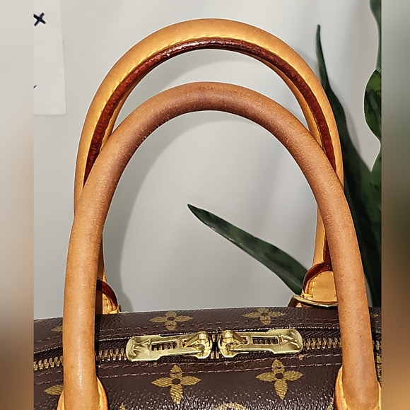 🔥 Beautiful Condition🔥 Authentic Louis Vuitton Deauville - Picture 5 of 16